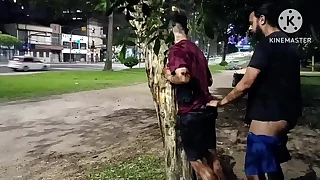 URS&Atilde;O ENCHEU ME CU DE PORRA NA PRA&Ccedil;A&period;